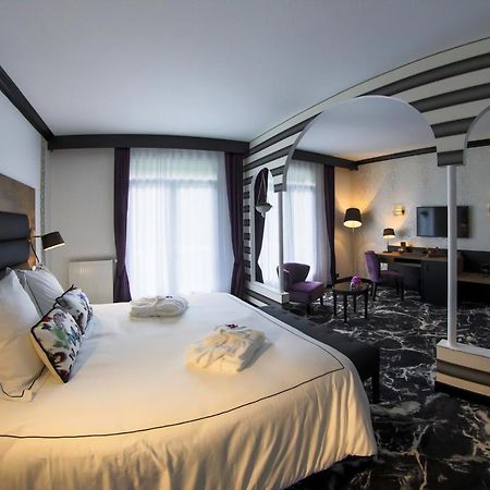 Hotel Du Barry Resort & Spa Sauveterre-de-Comminges Bagian luar foto